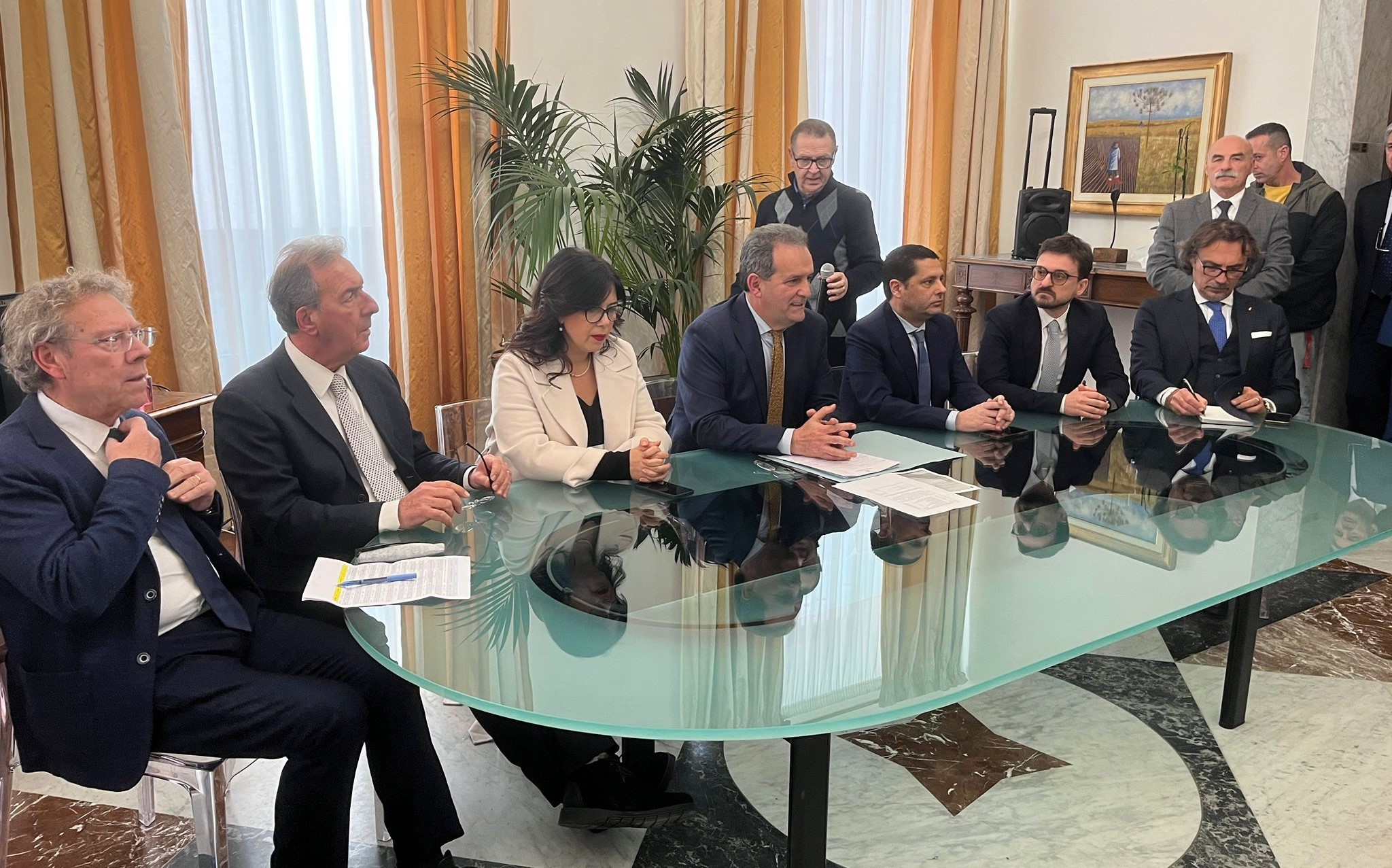 Presentata la nuova Giunta Grillo